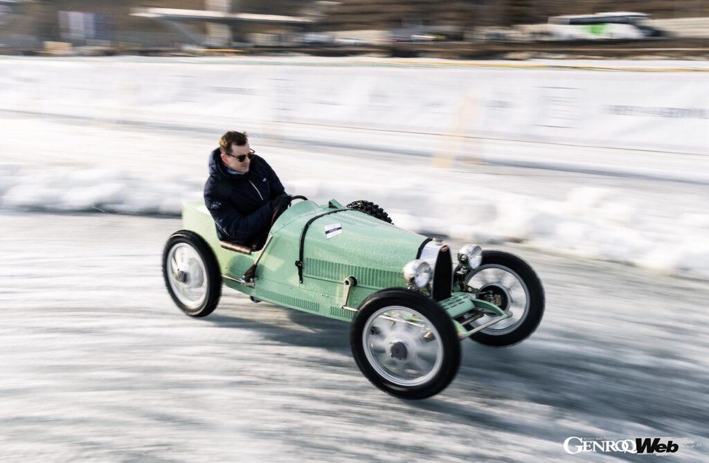 「「ザ・アイス・サンモリッツ」でリトルカー・カンパニーが開催した氷上試乗会でブガッティ、フェラーリ、アストンマーティンが共演」の5枚目の画像