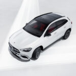 「メルセデス・ベンツ GLA」がフェイスリフトでヘッドライトやインテリアデザイン刷新 - The new Mercedes-Benz GLAThe new Mercedes-Benz GLA