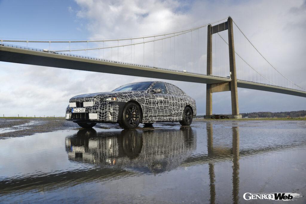 「「寒冷地における不安を払拭できるか？」フル電動モデル「BMW i5 セダン」が北極圏でテスト実施【動画】」の7枚目の画像