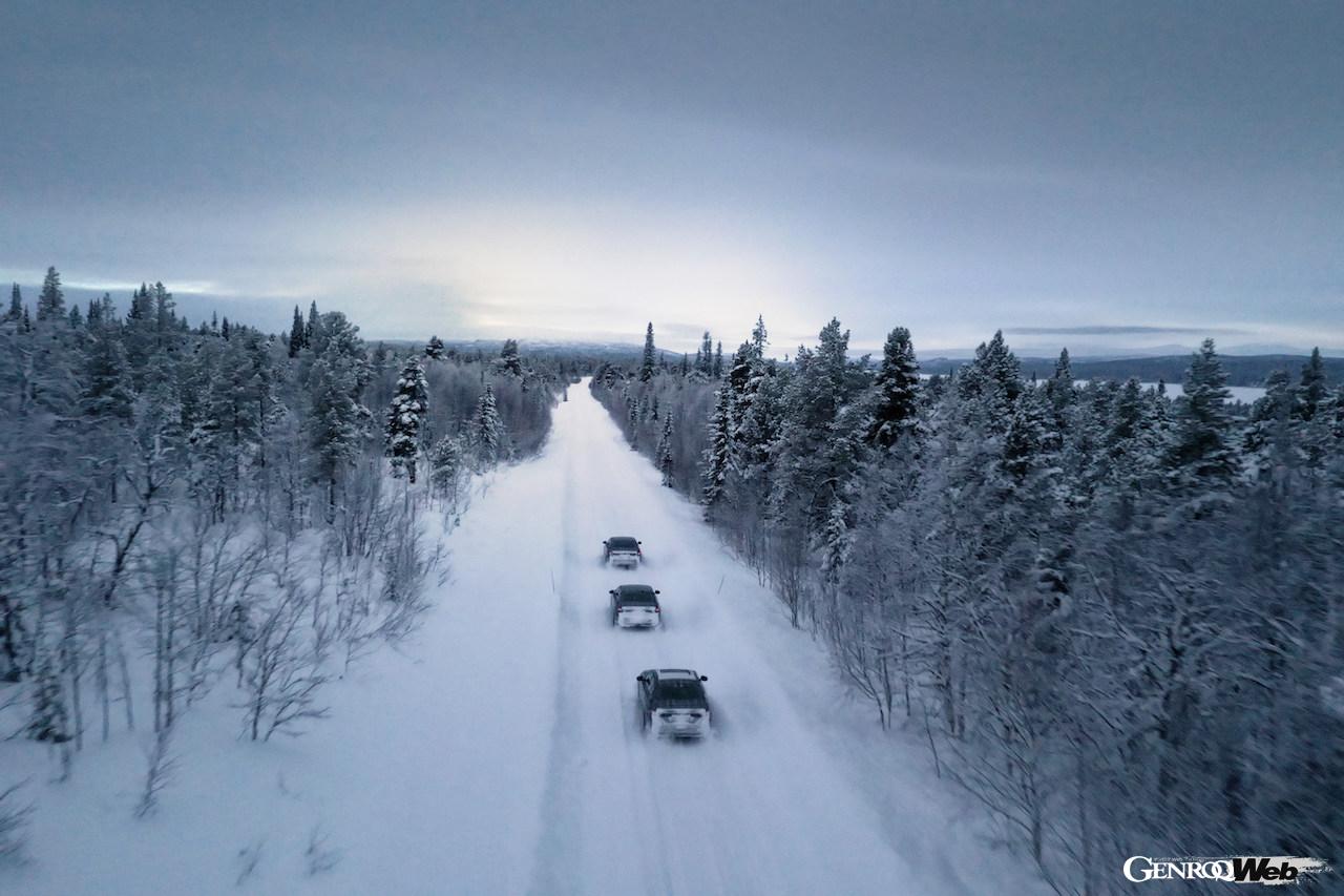 「「寒冷地における不安を払拭できるか？」フル電動モデル「BMW i5 セダン」が北極圏でテスト実施【動画】」の14枚目の画像