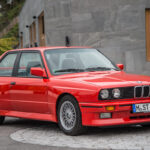 「あの頃のM3に注目が集まるのはなぜ？」E30型BMW M3の魅力を解説「今ネオクラシックが熱い」 - 2303grqw-e30-m3-0