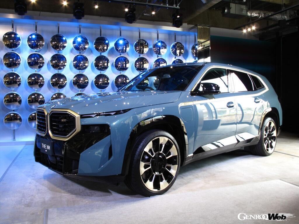 「「BMW M専用モデルにしてM社初のPHEV」超レア車の「XM」を東京・原宿で見られるイベントとは？」の16枚目の画像