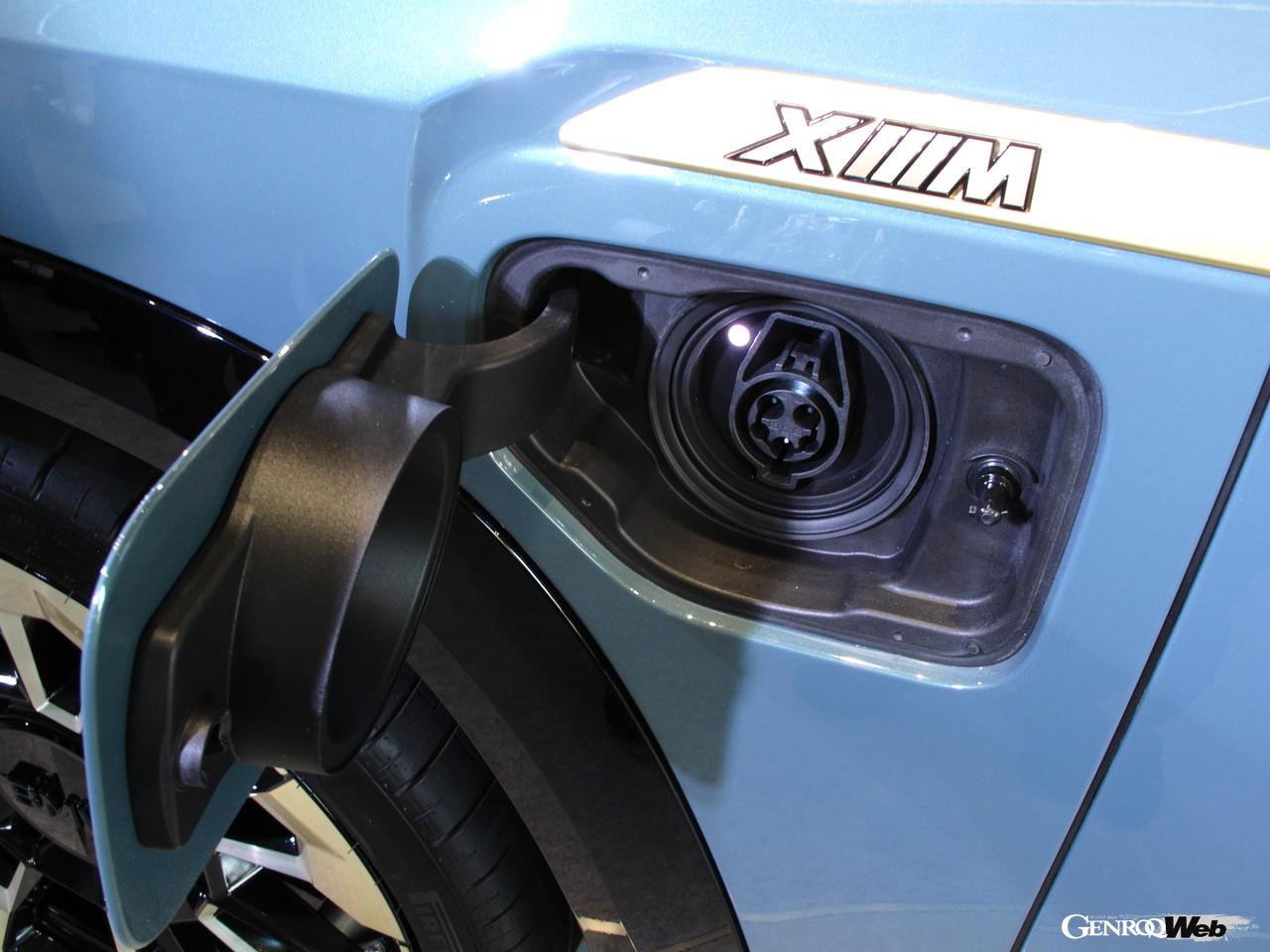 BMW XM日本初公開