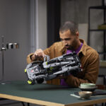 「V6ハイブリッドや足まわりを完全再現したレゴ テクニック「プジョー 9X8 24H ル・マン・ハイブリッド・ハイパーカー」の完成度」の6枚目の画像ギャラリーへのリンク