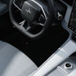 「「リヤウインドウを廃止した斬新なデザイン」フル電動SUVクーペ「ポールスター 4」」の13枚目の画像ギャラリーへのリンク