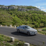 「まもなく登場する8代目BMW5シリーズのBEV版「i5」は「視線で車線変更できる」自動運転機能を装備」の5枚目の画像ギャラリーへのリンク