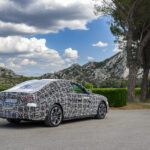 「まもなく登場する8代目BMW5シリーズのBEV版「i5」は「視線で車線変更できる」自動運転機能を装備」の16枚目の画像ギャラリーへのリンク