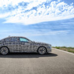 「まもなく登場する8代目BMW5シリーズのBEV版「i5」は「視線で車線変更できる」自動運転機能を装備」の22枚目の画像ギャラリーへのリンク