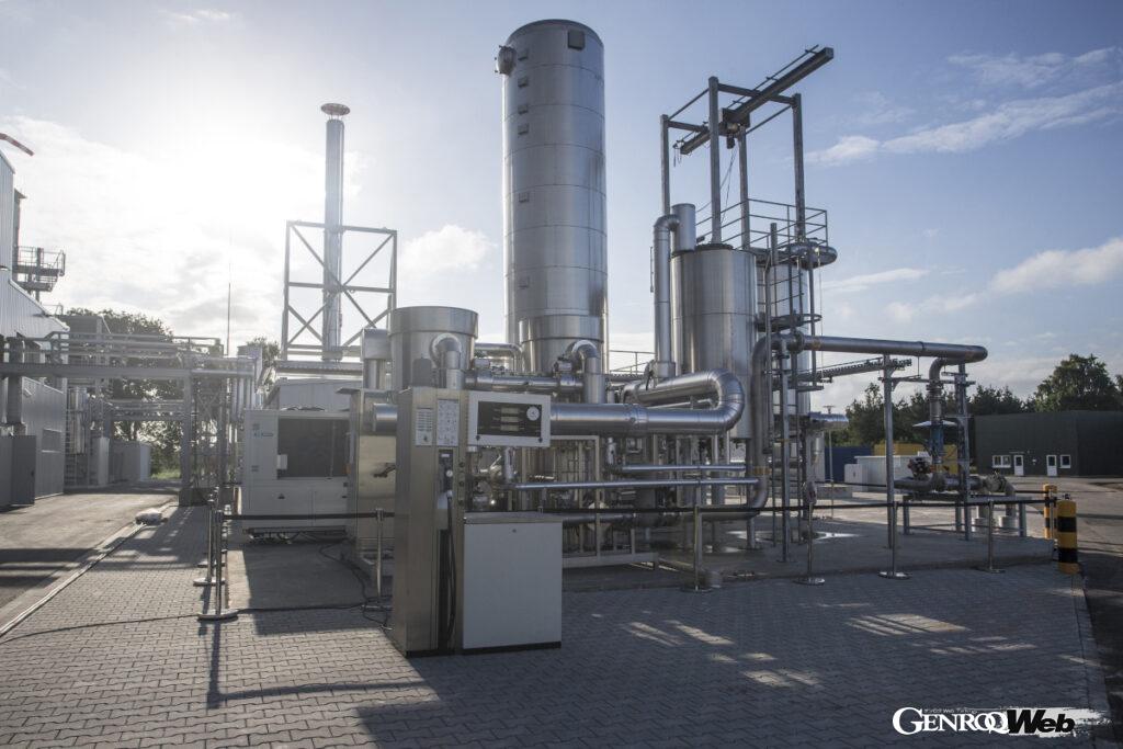 アウディがヴェルルテに建設したeガス施設。再生可能エネルギーから水素を作る研究を行う。
