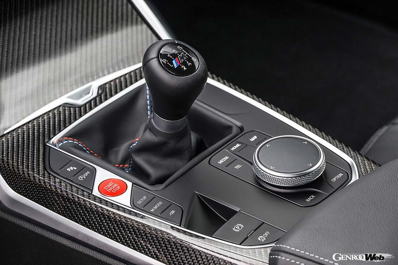 「今でも6速MTが選べる新型「BMW M2」に試乗して「460PS」と「オーバーフェンダー」を堪能」の7枚目の画像