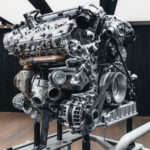 「ベントレーのW12エンジンのフィナーレを飾る「スピード エディション12」が4モデル各120台限定で登場」の14枚目の画像ギャラリーへのリンク