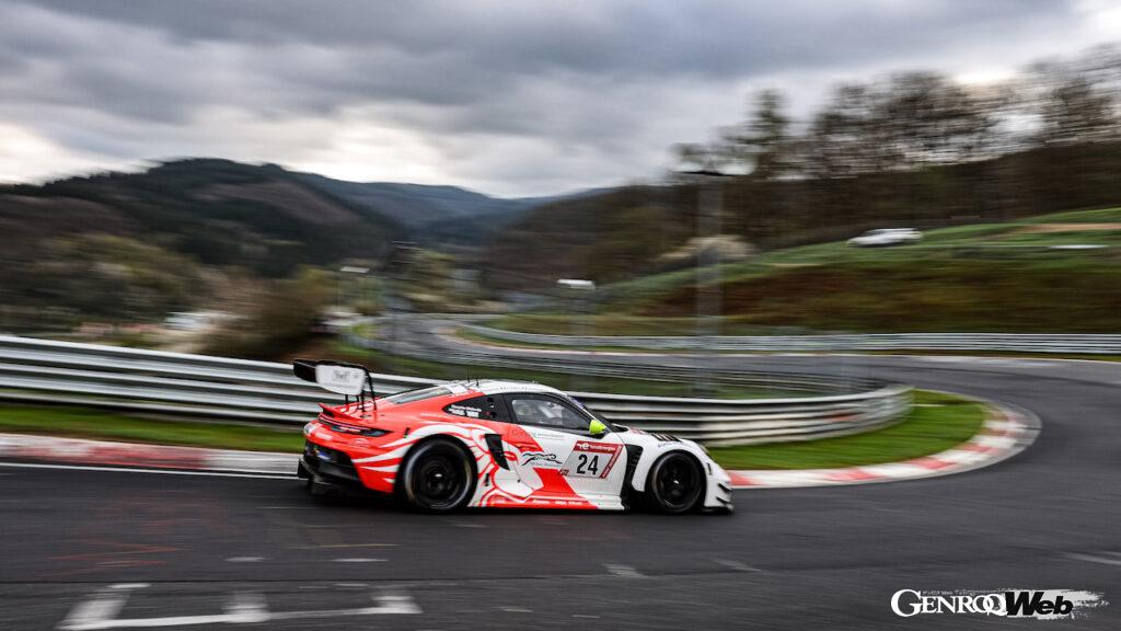 「ポルシェが7台の「911 GT3 R」をニュルブルクリンク24時間レースの最高峰「SP9」クラスに投入」の1枚目の画像