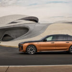 「BMW 7シリーズ初の電動ハイパフォーマンスモデル「i7 M70 xDrive」の導入スタート「システム最大トルク1015Nmを発揮」」の3枚目の画像ギャラリーへのリンク