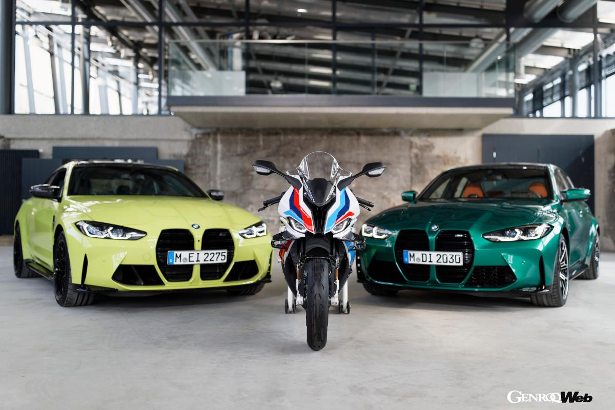 「「二輪でも究極のドライビングプレジャーを」“M”の称号が与えられたバイク「BMW M1000RR」」の1枚目の画像