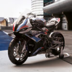 「二輪でも究極のドライビングプレジャーを」“M”の称号が与えられたバイク「BMW M1000RR」 - 2305grqw-bmw-m-moto-3