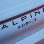 「アルピーヌ初の電動ホットハッチを予告する「A290_β」が日本時間5月10日6時30分ワールドプレミア」の1枚目の画像ギャラリーへのリンク