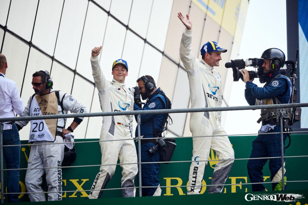 「ヴァレンティーノ・ロッシがル・マン24時間のサポートレースで「BMW M4」を駆ってGT3カテゴリー初優勝」の3枚目の画像