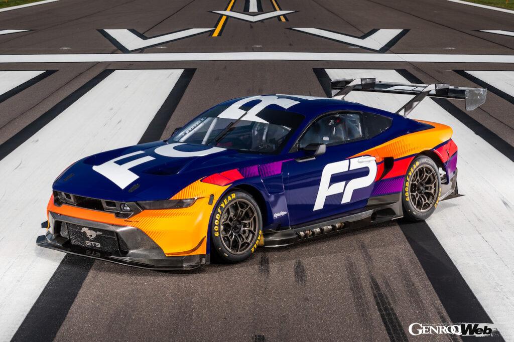 「フォードの最新レーシングカー「マスタング GT3」は2024年シーズンのル・マン24時間に参戦【動画】」の18枚目の画像