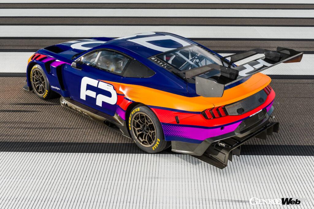 フォードの最新カスタマー向けレーシングカー「マスタング GT3」のエクステリア。