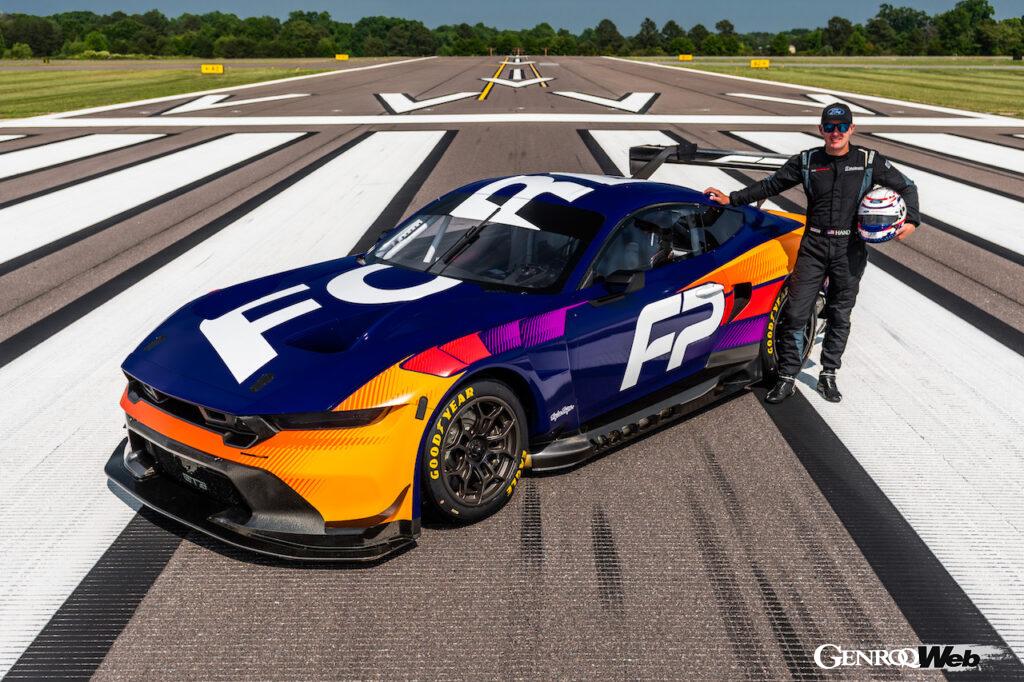 「フォードの最新レーシングカー「マスタング GT3」は2024年シーズンのル・マン24時間に参戦【動画】」の36枚目の画像