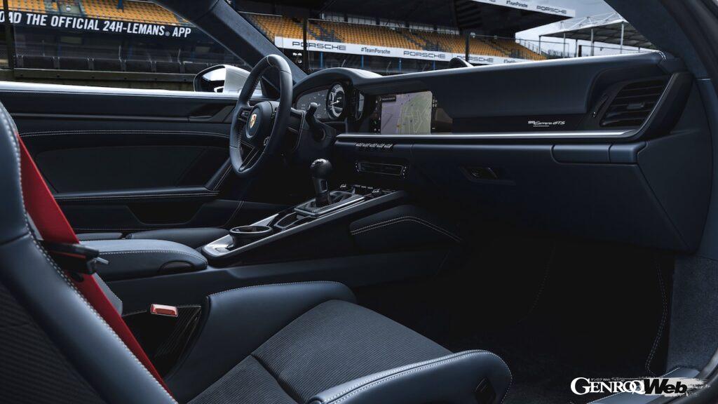 「ル・マン100周年を記念した「ポルシェ 911 カレラ GTS ル・マン サントネール エディション」【動画】」の7枚目の画像