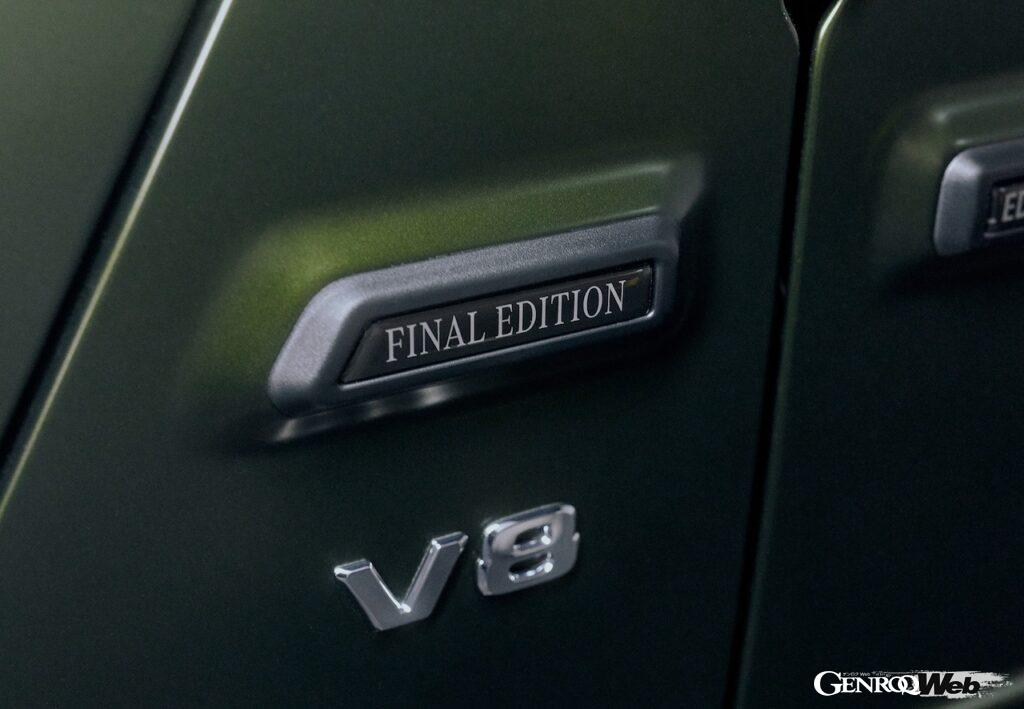 1500台が限定販売される「メルセデス・ベンツ G 500 ファイナル・エディション」の専用バッジ。