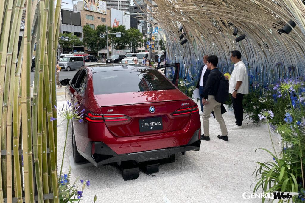 BMWの中核を担うプレミアム・ミドルサイズセダン新型「5シリーズ」の日本導入がスタートした。