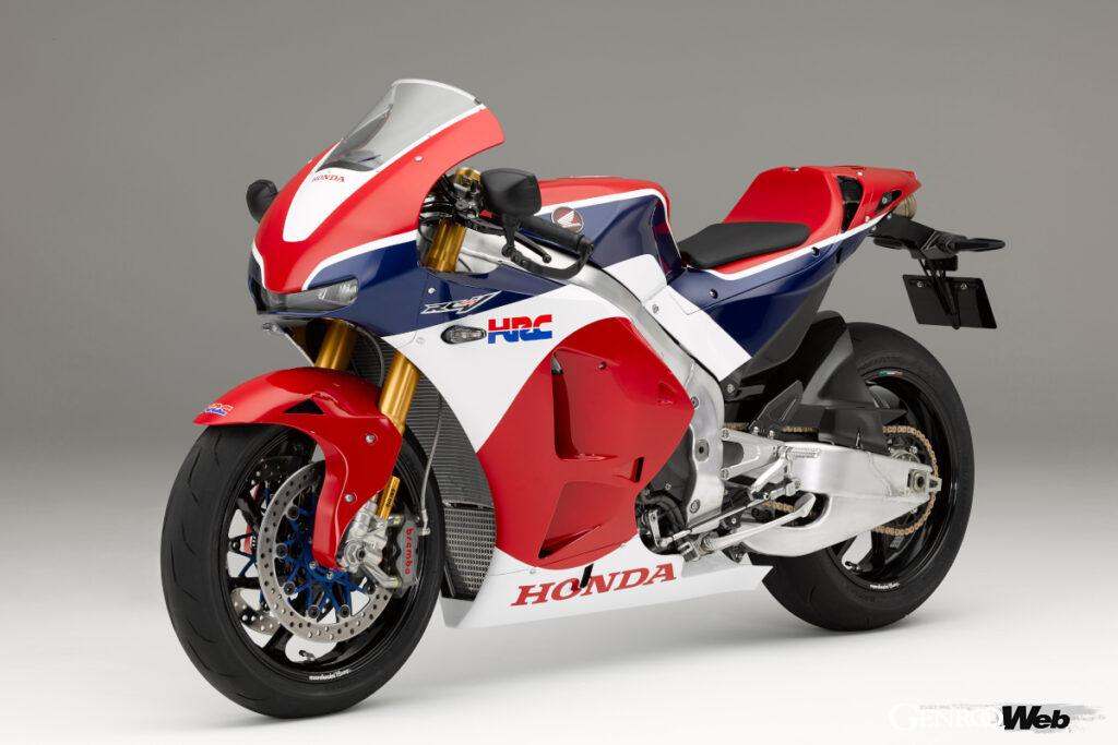 「「2190万円でもバーゲンプライス」MotoGPマシンの公道仕様「ホンダ RC213V-S」はレプリカではなく“本物”」の1枚目の画像