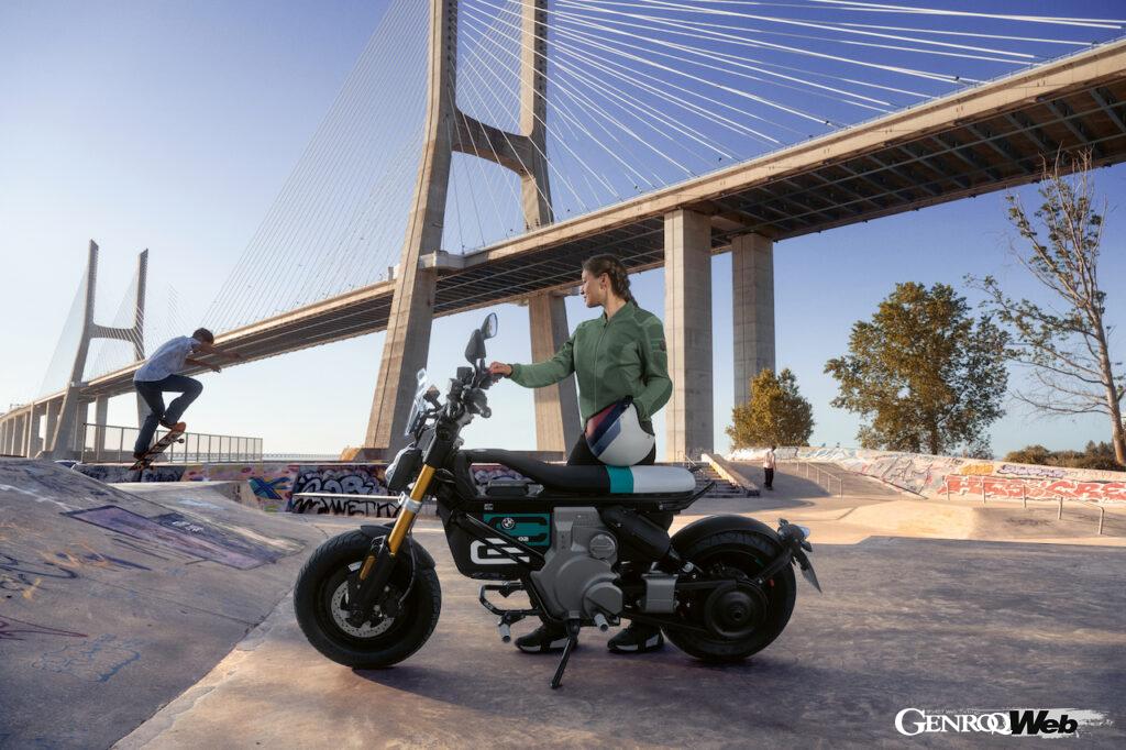 「BMWモトラッドの都市型電動バイク「BMW CE 02」がデビュー「最高速度95km/h、航続距離90km」【動画】」の2枚目の画像