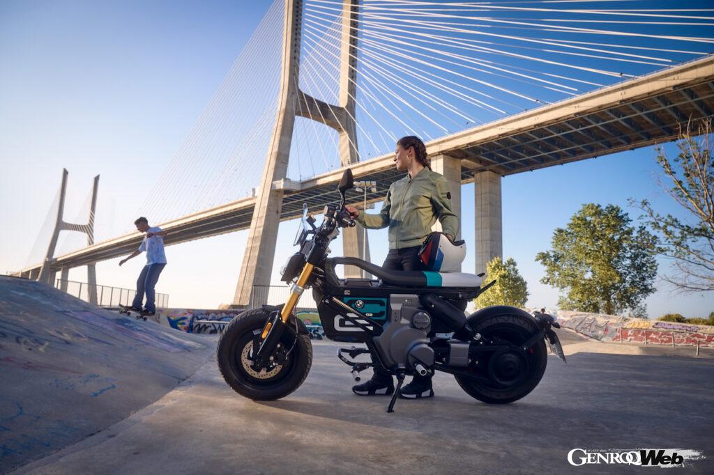 「BMWモトラッドの都市型電動バイク「BMW CE 02」がデビュー「最高速度95km/h、航続距離90km」【動画】」の9枚目の画像