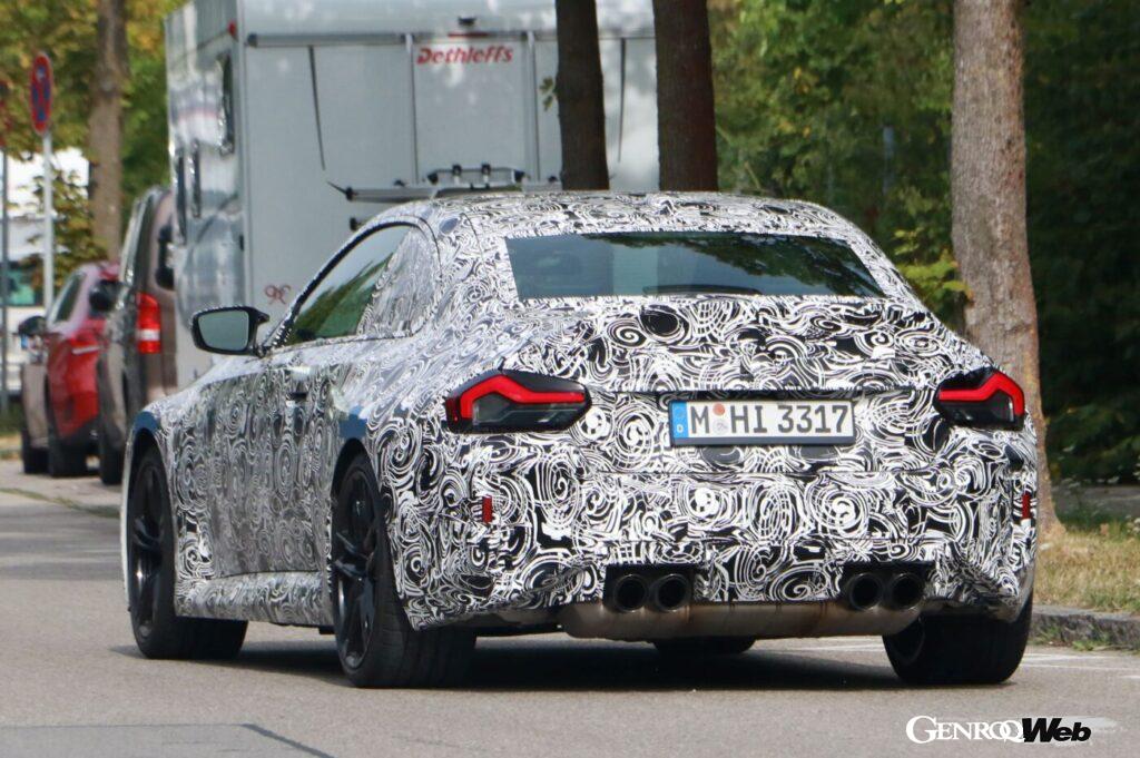 「【スクープ！】 新型「BMW M2 CS」はローダウン＆アグレッシブなリップスポイラーを装着？」の5枚目の画像