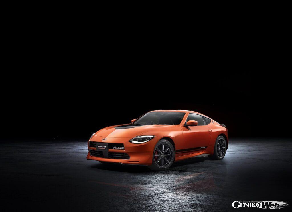 2024年モデルから、S30型「フェアレディZ 432」のボディカラー「グランプリオレンジ」をイメージした「432オレンジ」が追加された。