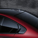 「新型BMW 5シリーズ／i5用「Mパフォーマンス・パーツ」リリース「カーボンファイバー製エクステリアを多数展開」」の2枚目の画像ギャラリーへのリンク