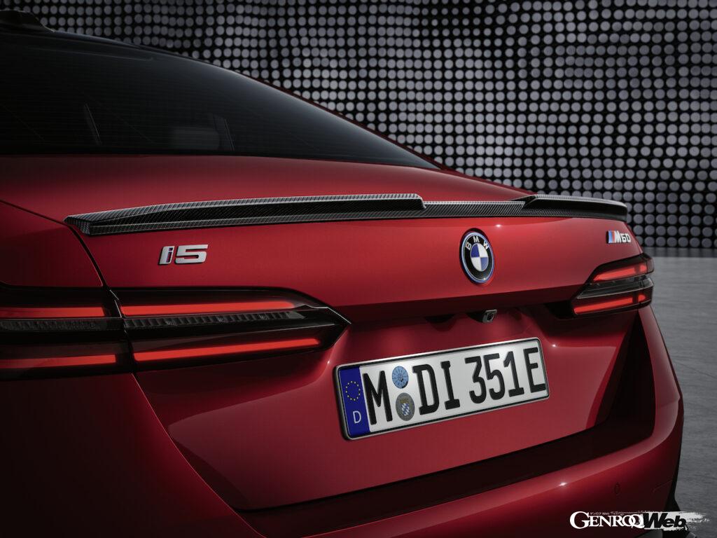 「新型BMW 5シリーズ／i5用「Mパフォーマンス・パーツ」リリース「カーボンファイバー製エクステリアを多数展開」」の20枚目の画像