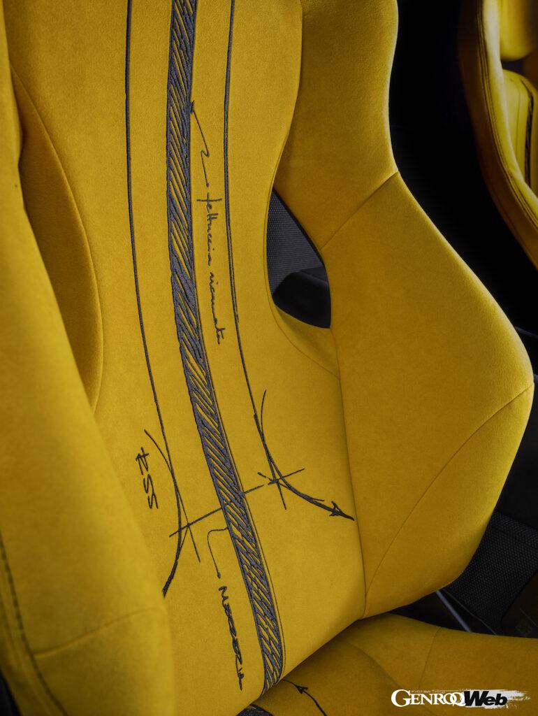 「世界に1台の「フェラーリ 812 コンペティツィオーネ」のボディ全面に描かれたドローイングは何を表現したか【動画】」の8枚目の画像