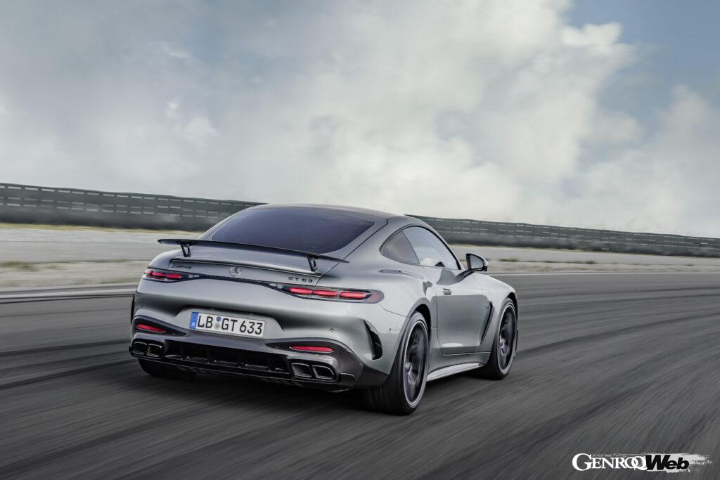 「フラッグシップスポーツ「メルセデスAMG GT クーペ」ワールドプレミア「2＋2シートもあり」【動画】」の20枚目の画像