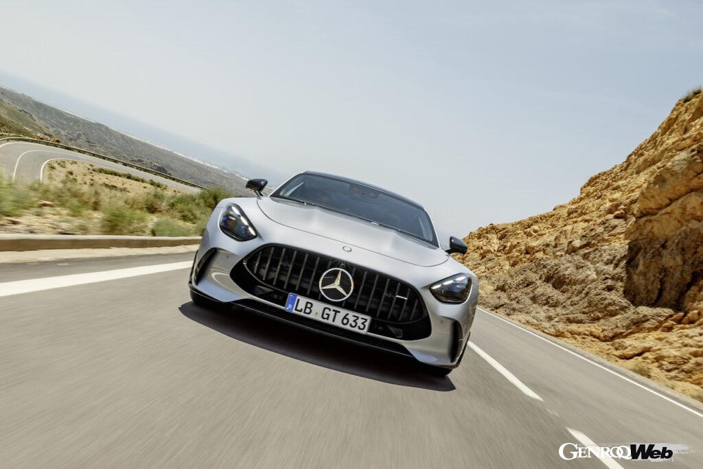 「フラッグシップスポーツ「メルセデスAMG GT クーペ」ワールドプレミア「2＋2シートもあり」【動画】」の5枚目の画像