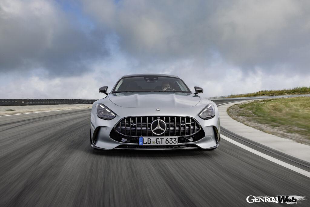 「フラッグシップスポーツ「メルセデスAMG GT クーペ」ワールドプレミア「2＋2シートもあり」【動画】」の24枚目の画像