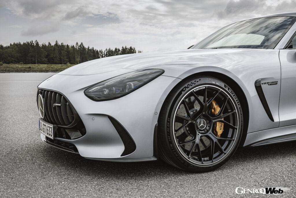 「フラッグシップスポーツ「メルセデスAMG GT クーペ」ワールドプレミア「2＋2シートもあり」【動画】」の42枚目の画像