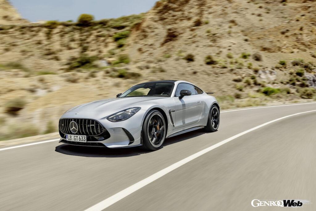 「フラッグシップスポーツ「メルセデスAMG GT クーペ」ワールドプレミア「2＋2シートもあり」【動画】」の4枚目の画像