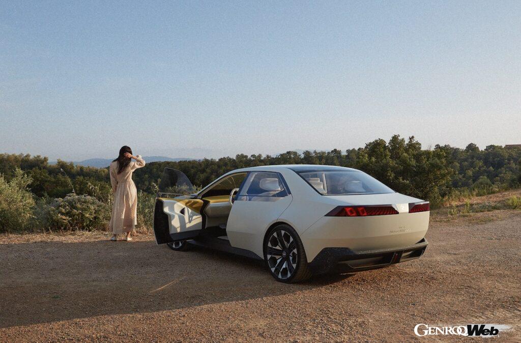 「BMWがIAAモビリティで次世代フル電動コンパクトセダン「ビジョン ノイエ クラッセ」公開」の3枚目の画像