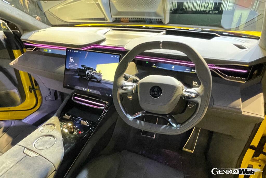 「日本上陸を果たしたロータス初のフル電動SUV「エレトレ」は「2332万円から」「905PS仕様も」など話題多数」の8枚目の画像