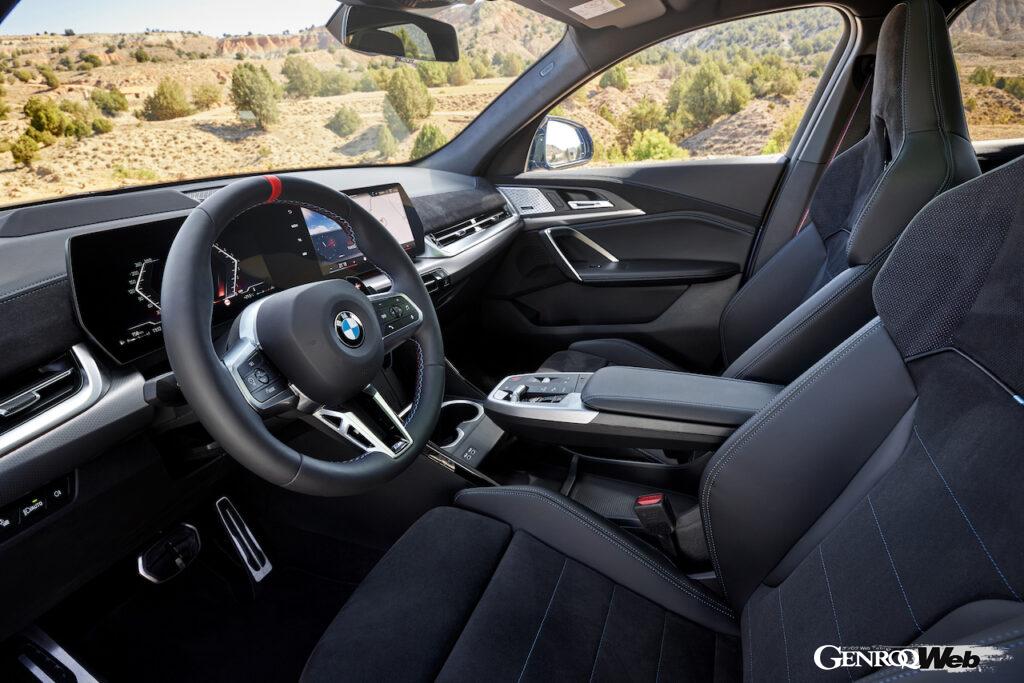 新型「BMW X2」のインテリア。