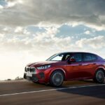 「2代目「BMW X2」はICE搭載モデルとシリーズ初のフル電動モデル「iX2」をラインナップ【動画】」の25枚目の画像ギャラリーへのリンク