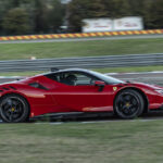 「「フェラーリ SF90 XX ストラダーレ」がSF90ストラダーレの記録を1.4秒更新してフィオラノの市販車最速マシンに」の37枚目の画像ギャラリーへのリンク