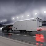 「最新軽量密閉型トレーラー「レース トランスポーター7」は重量級EVや高級SUVに対応【動画】」の1枚目の画像ギャラリーへのリンク
