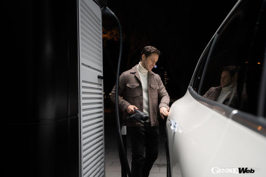 メルセデス・ベンツが展開する公共充電ネットワーク「Mercedes me Charge」は、日本を含む31ヵ国でサービスを展開中。充電ポイントは、実に150万ヵ所に達している。