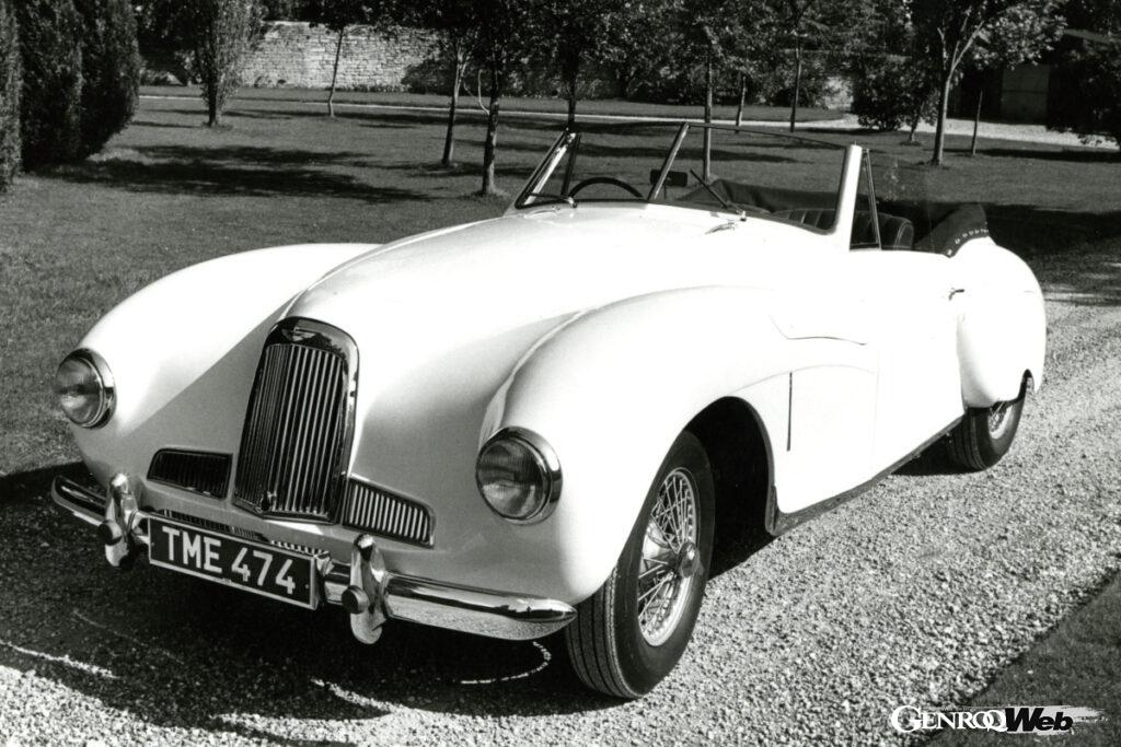 デイビッド・ブラウン体制下で開発された初めてのクルマ「2リッター・スポーツ／DB1」。1948年9月のロンドン・モーターショーで発表された。