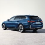 「新型「BMW 5シリーズ ツーリング」が日本販売開始「ステーションワゴン初フル電動モデルも」【動画】」の15枚目の画像ギャラリーへのリンク