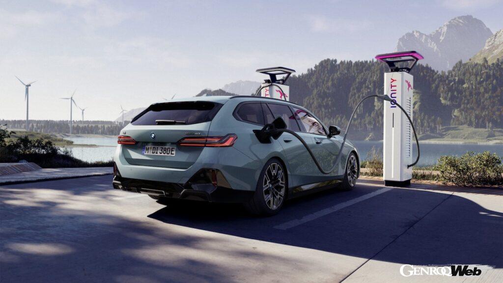 「新型「BMW 5シリーズ ツーリング」が日本販売開始「ステーションワゴン初フル電動モデルも」【動画】」の26枚目の画像